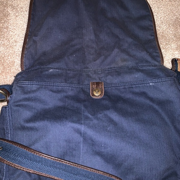 Side Satchel - Picture 4 of 4